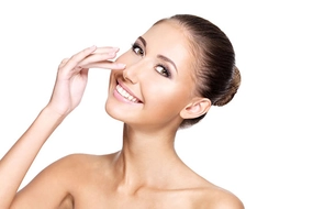 Burun Estetiği Ameliyatı Riskleri ve Sonrası